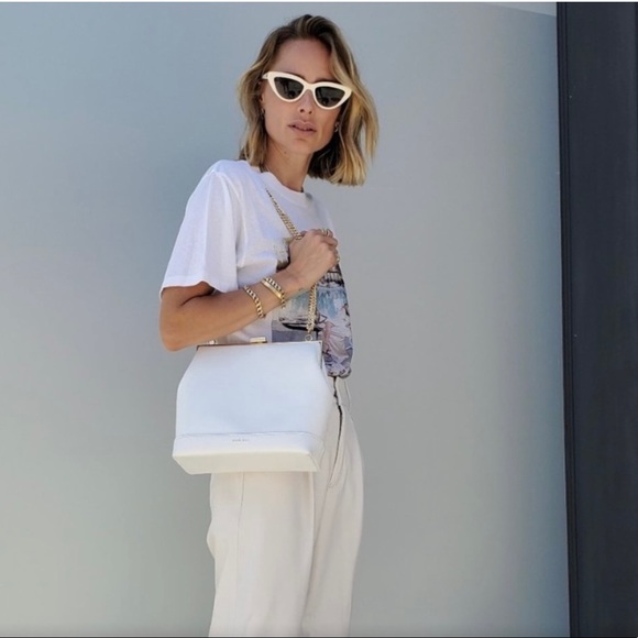 BRAND NEW Anine Bing “Noah” bag. Still in original packaging. - Picture 4 of 15